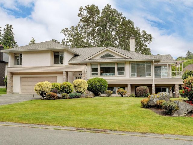 Highlands All Real Estate and Homes for Sale $900K-$1,000K